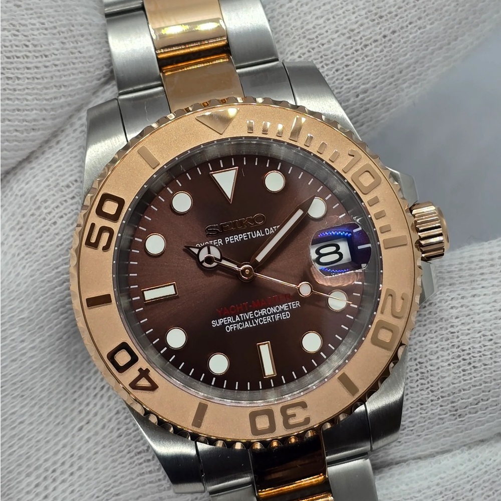 Seiko Mod: Two Tone Yachtmaster - Picture 13 of 14